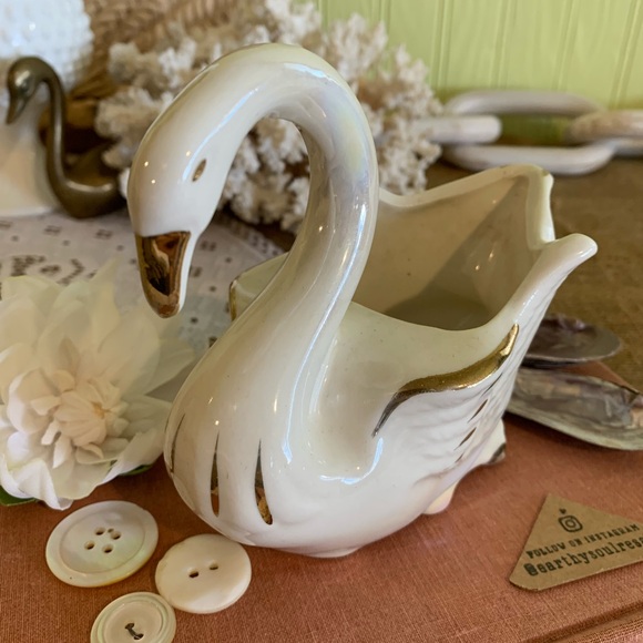 Vintage Swan Planter 🦢 - Picture 7 of 8